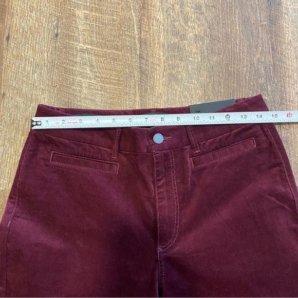 NWT Ann Taylor Curvy Skinny Mid Rise Burgundy Jeans Size 8 - Picture 4 of 11